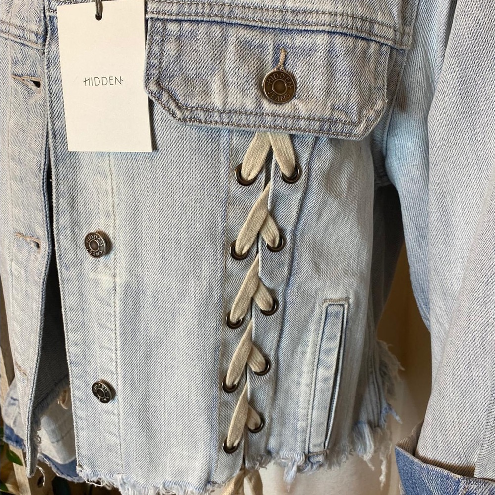🆕HIDDEN Distressed Denim Jacket - Picture 2 of 11